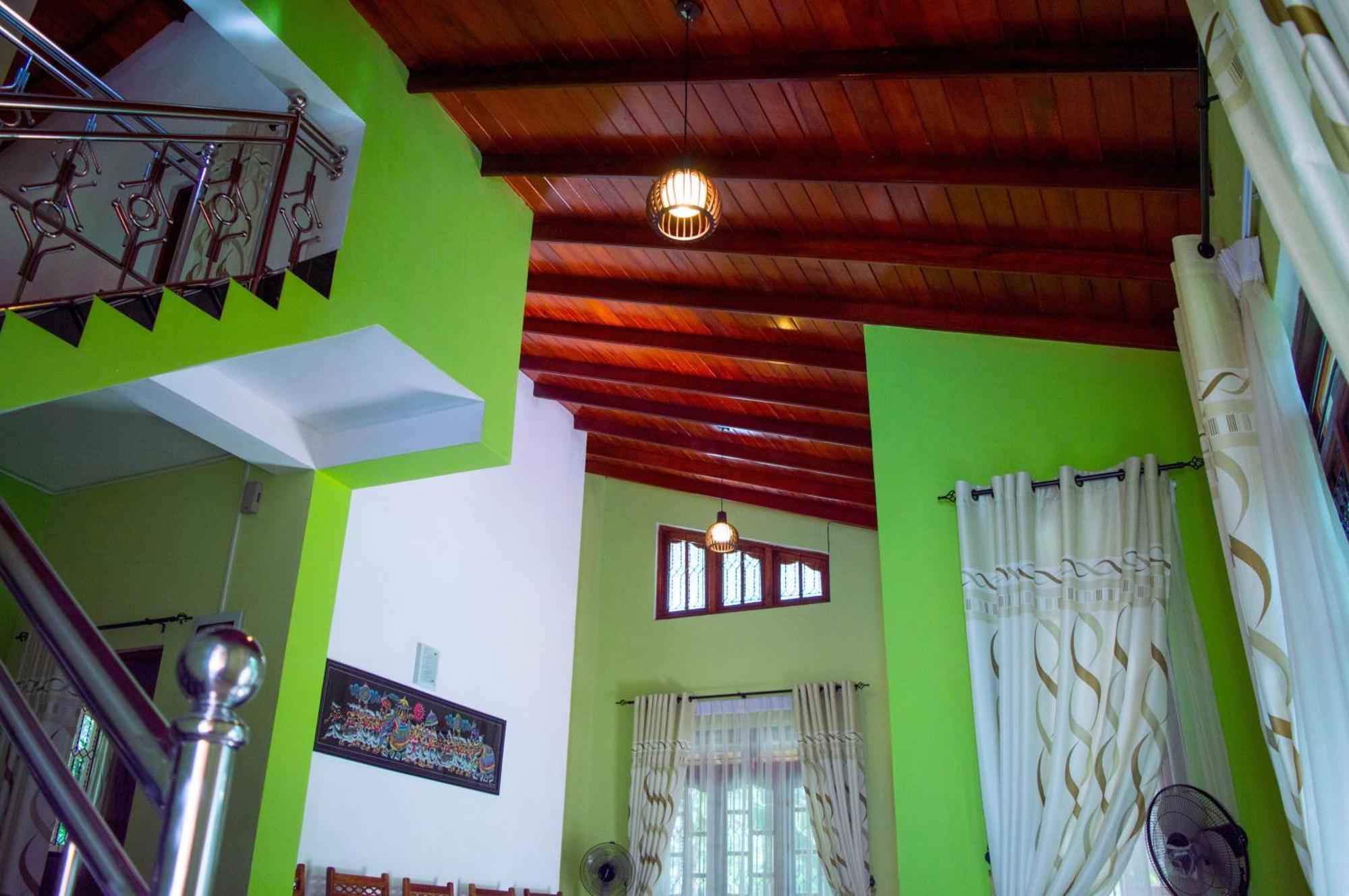 Binara Home Stay Полоннарува Экстерьер фото