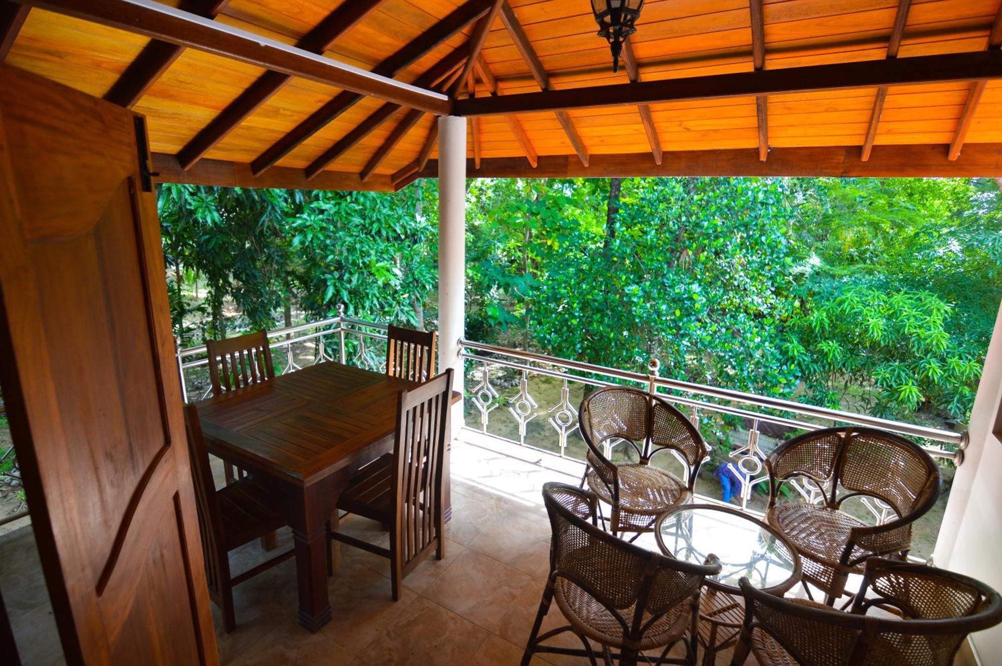 Binara Home Stay Полоннарува Экстерьер фото