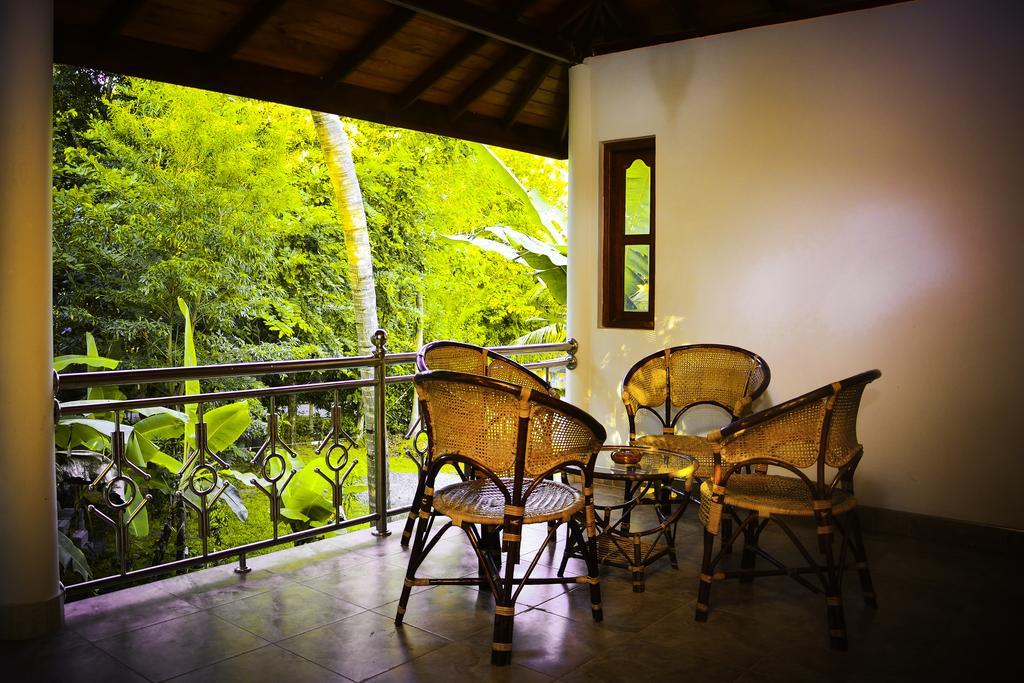 Binara Home Stay Полоннарува Экстерьер фото